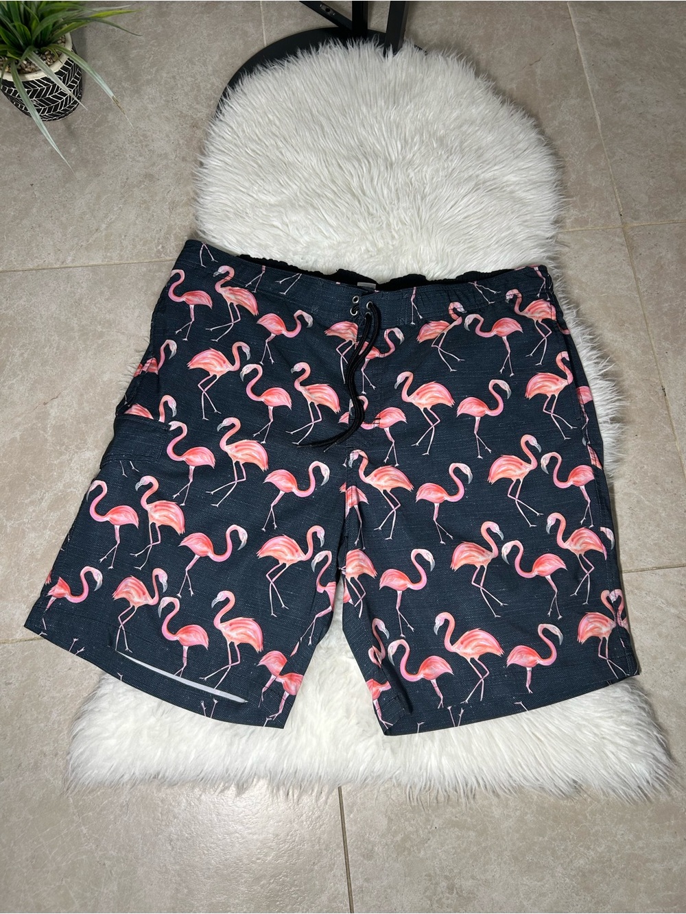 SONOMA Size XXL Men's Black Flamingo Print Swim Shorts Good condition